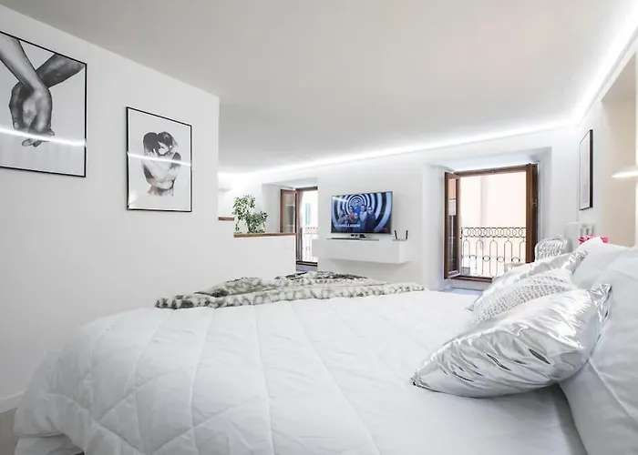 Daire My Piazza Navona Jacuzzi - Collection Roma